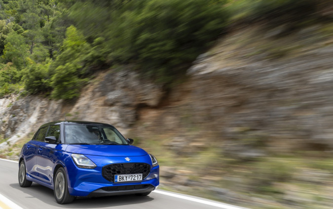 Οι εκπτώσεις στην γκάμα του Suzuki Swift αφορούν όλες τις δικίνητες εκδόσεις με χειροκίνητο ή αυτόματο κιβώτιο Suzuki Swift