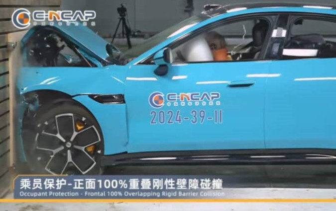 Κάποτε, τα κινεζικά μοντέλα είχαν ελλιπέστατη παθητική ασφάλεια. Πλέον είναι είδηση αν κάποιο δεν είναι κορυφαίο. Xiaomi SU7