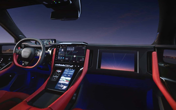 H Honda σε ρόλο Αλίκης Βουγιουκλάκη: Βάλε και άλλες οθόνες κυρ Στέφανε, θα το κάψουμε απόψε κυρΣτέφανε! Honda GT