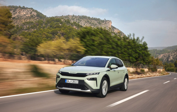 Το 2024 η Škoda παρέδωσε 926.600 αυτοκίνητα, αύξηση της τάξης του 6,9% σε σχέση με το 2023 Škoda Elroq