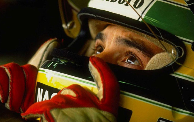 O θάνατος του Ayrton Senna δεν τερμάτισε το μύθο του. Αντίθετα, τον οδήγησε στην αθανασία Ayrton Senna