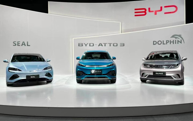 Η BYD όχι μόνο θα συνεχίσει να επενδύει στην ηλεκτροκίνηση αλλά είναι έτοιμη να κάνει το επόμενο βήμα που σχετίζεται με την νοημοσύνη των αυτοκινήτων BYD Seal-Atto 3-Dolphin