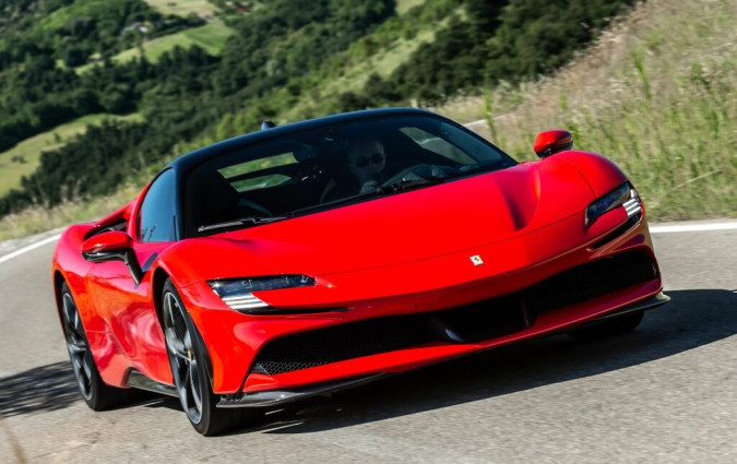 Great Wall Motor vs Ferrari SF90 Stradale