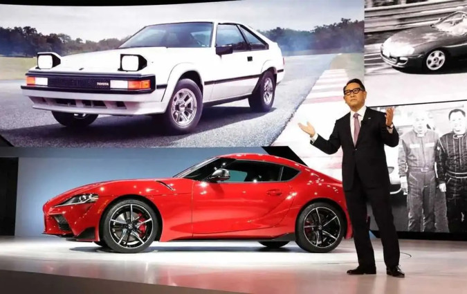 Μέχρι στιγμής ούτε η Toyota ούτε η Nissan επιβεβαιώνουν ή διαψεύδουν τα ιαπωνικά δημοσιεύματα που μιλούν για πιθανή συνεργασία Nissan in talks with Toyota.