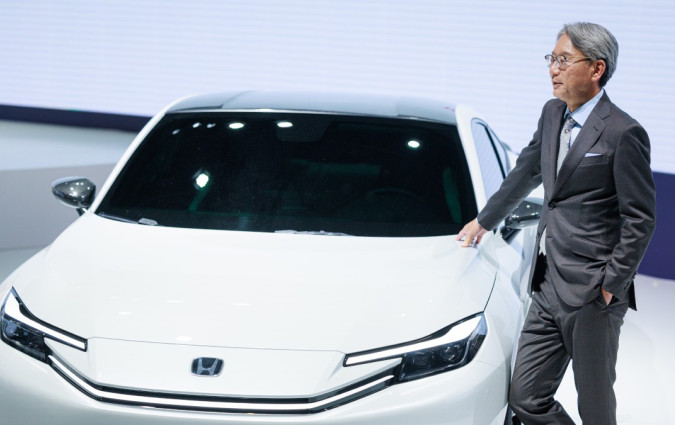 «Δεν εγκαταλείπουμε το ηλεκτρικό μας όραμα –απλώς προσαρμοζόμαστε στην πραγματικότητα της αγοράς», δηλώνει ο Toshihiro Mibe, CEO της Honda. Toshihiro Mibe Honda