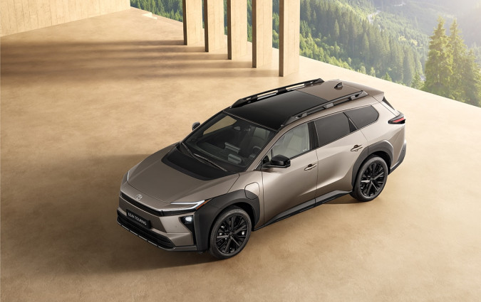 Οι κινητήρες του Toyota bZ4X Touring διαθέτουν μετατροπείς με καρβίδιο του πυριτίου (SiC), εξοπλισμό υψηλής ποιότητας που συμβάλλει στον περιορισμό των απωλειών ισχύος και στη βελτίωση της απόδοσης. Toyota bZ4X Touring