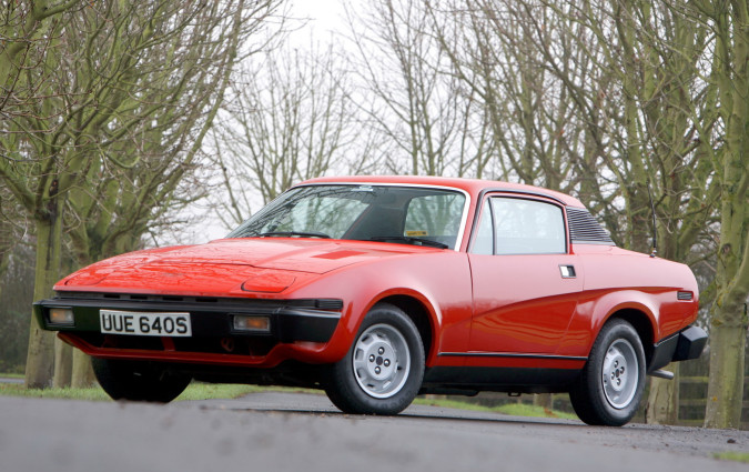 To Triumph TR7 ξεκίνησε ως πολύ φιλόδοξο πρότζεκτ που δομήθηκε με μηχανολογική επάρκεια, πρωτοποριακή σχεδίαση και επιχειρηματική στόχευση. H Βαβέλ της BLMC δυναμίτισε όλο το σχέδιο. Triumph TR7
