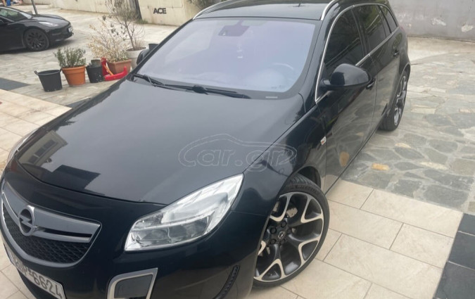 Όλοι θα προτιμούσαν το RS4, αλλά μήπως το Opel Insignia είναι ένας αξιοπρόσεκτος συμβιβασμός; Opel Insignia