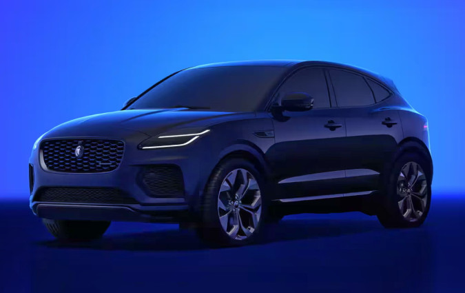 Οι αρχές εκτιμούν πως η Jaguar μεταφέρθηκε με γερανό -αλλά δεν κατάφεραν να ταυτοποιήσουν τον δράστη, παρά τα αποτυπώματα που βρήκαν Jaguar E-Pace