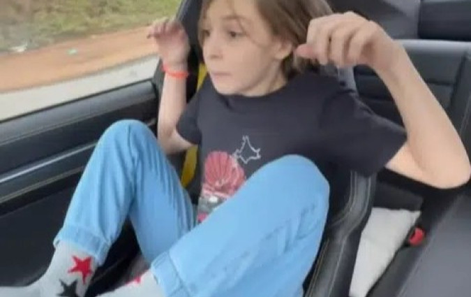 Έλα, παραδέξου το: Σου μπήκε και σένα μια ιδέα για να το κάνεις όταν η πεθερά σου ανοίγει το τάπερ με τα φαγώσιμα. Σου λείπει η 911 βέβαια... 911 Turbo S