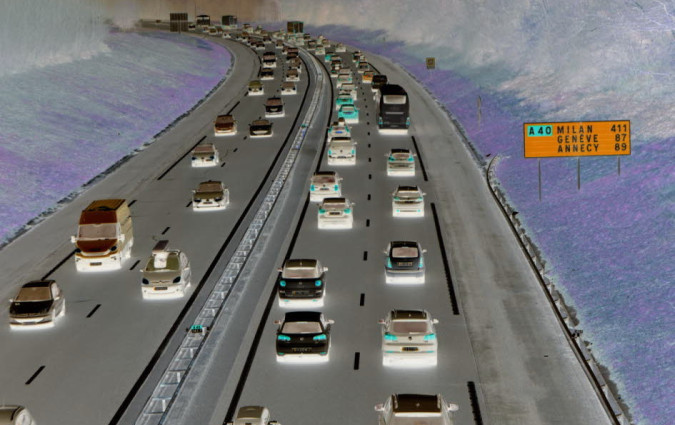 Αν ένας Έλληνας οδηγός βίωνε «φρένο-φάντασμα» από AEB στην εθνική, θα υπήρχε ανάλογη κρατική αντίδραση με της Γαλλίας ή θα έμενε να το λύσει μόνος του με τον εισαγωγέα και την αντιπροσωπεία; AEB