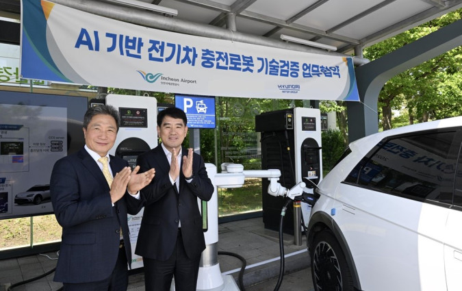 H Hyundai φιλοδοξεί να προσφέρει μια νέα, πιο άνετη εμπειρία κινητικότητας, δίνοντας λύσεις που μπορούν να εφαρμοστούν σε κάθε περιβάλλον Hyundai