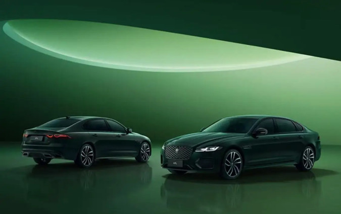 Σε κάθε περίπτωση, ούτε εμείς ούτε οι Αμερικανοί πελάτες θα μπορέσουμε να παραγγείλουμε μια Jaguar XFL. Jaguar XFL