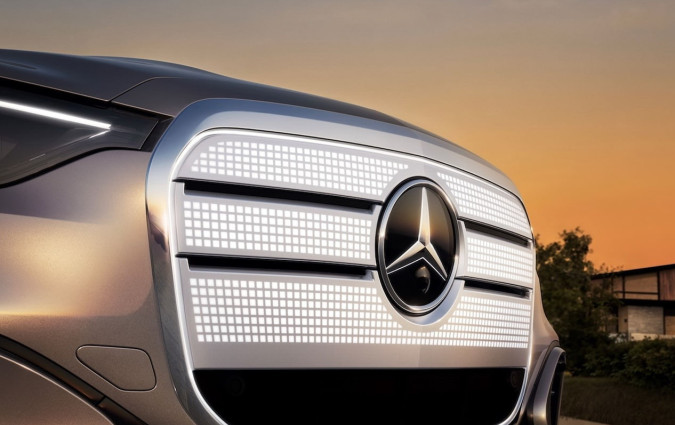Η παγκόσμια πρεμιέρα της νέας ηλεκτρικής Mercedes-Benz GLC έχει προγραμματιστεί για τις 7 Σεπτεμβρίου 2025 στο Σαλόνι του Μονάχου. Mercedes-Benz GLC