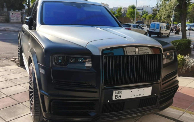 Πώς είναι να οδηγείς ένα αυτοκίνητο που δεν υπάρχει δεύτερό του σε όλο τον πλανήτη; Rolls-Royce Cullinan