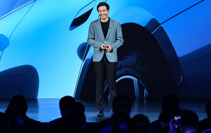 «Αγοράσαμε τρία Tesla Model Y για αποσυναρμολόγηση και έρευνα. Τι υπέροχο αυτοκίνητο!» δήλωσε ο Lei Jun. Model Y