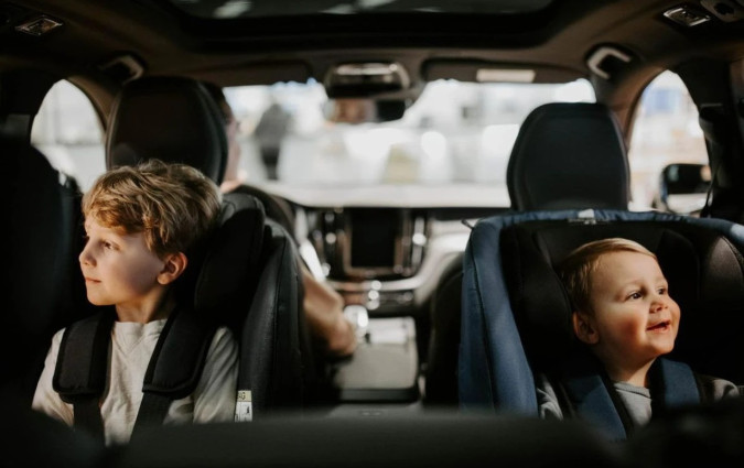 child seat- οδήγηση με παιδιά