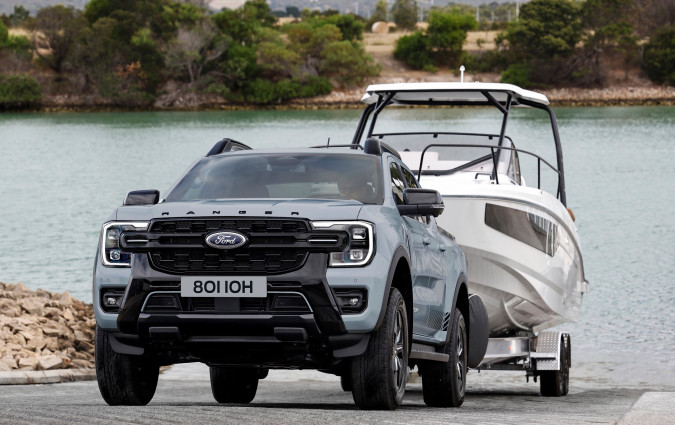 To Ford Ranger PHEV, το πρώτο plug-in hybrid pick-up στην Ευρώπη είναι διαθέσιμο στην ελληνική αγορά Ford Ranger PHEV