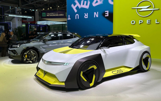 To Rüsselsheim αποκαλύπτει το Opel Corsa GSE Vision Gran Turismo και το σπορ μέλλον των Blitz. Opel Corsa GSE Vision Gran Turismo