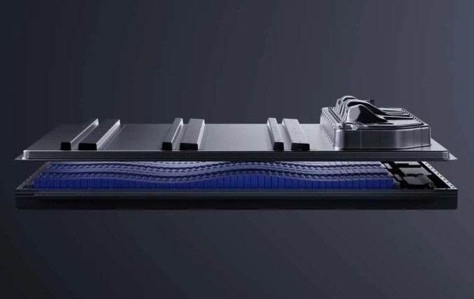 Στην πραγματικότητα, η CATL παρουσιάζει δύο εκδόσεις LFP μπαταριών, καθεμία με διαφορετικά χαρακτηριστικά και στόχο διαφορετικές ανάγκες οδηγών. Shenxing Pro