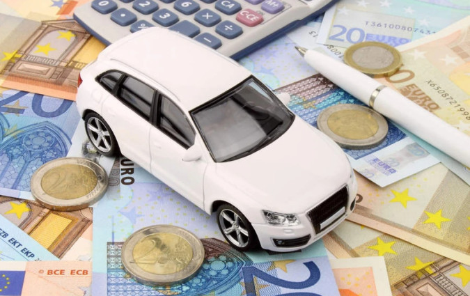 Για πρώτη φορά, ο υπολογισμός για τα τεκμήρια αυτοκινήτου δεν θα γίνεται με βάση τα κυβικά του κινητήρα αλλά με τις εκπομπές CO2, ακολουθώντας τη λογική που ισχύει ήδη στα τέλη κυκλοφορίας τεκμηρια αυτοκινήτου