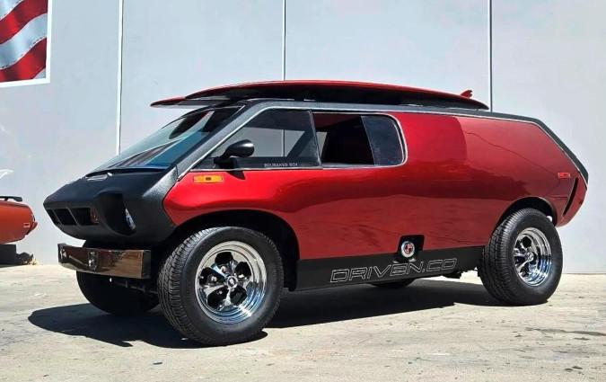 Με περίπου 78.000 μίλια (περίπου 126.000 km) στο οδόμετρο, το αναγεννημένο Automecca Sports Van άλλαξε πρόσφατα χέρια στις ΗΠΑ. Automecca Sports Van