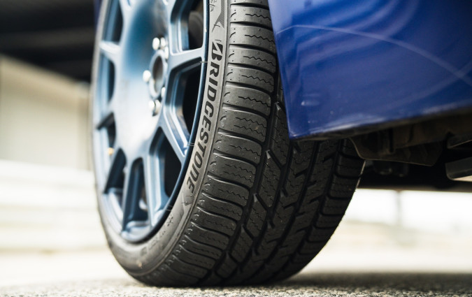Με τη Bridgestone, κάθε διαδρομή ξεπερνά την απλή μετακίνηση και γίνεται εμπειρία απόλυτης τεχνολογίας, αξιοπιστίας και ασφάλειας Bridgestone