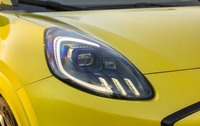 Με κατανάλωση 13,1 kWh/100 km το Ford Puma Gen-E μπορεί να διανύσει 523 km εντός πόλης και 376 km σε μικτό κύκλο Ford Puma Gen-E