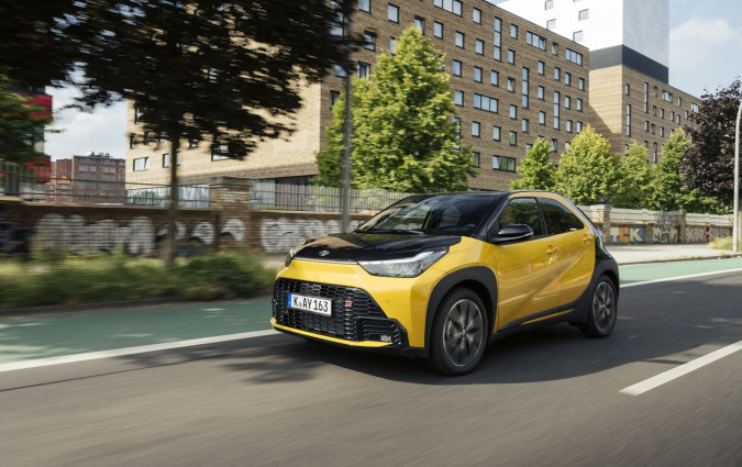 Το νέο Toyota Aygo X, το μοναδικό φουλ υβριδικό μίνι της ελληνικής αγοράς είναι διαθέσιμο από €19.670 Toyota Aygo X