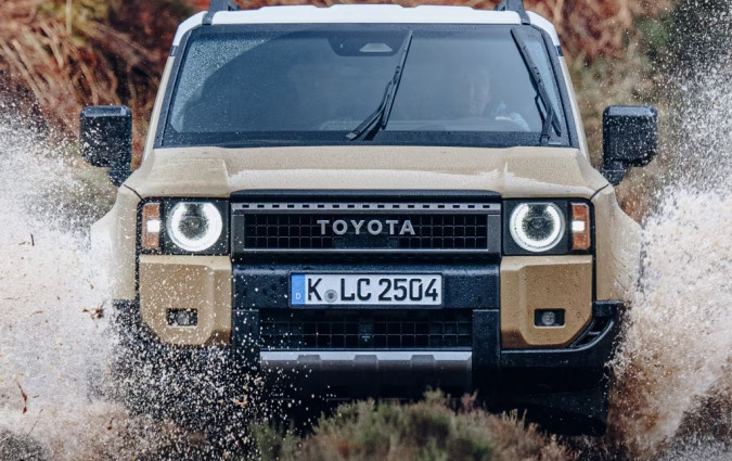 Αν το πρότζεκτ πάρει σάρκα και οστά το Toyota Land Cruiser PHEV πιθανότατα θα έρθει και στην Ευρώπη μιας και η τοποθέτηση επαναφορτιζόμενης υβριδικής μονάδας θα μειώσει αισθητά τους ρύπους Toyota Land Cruiser