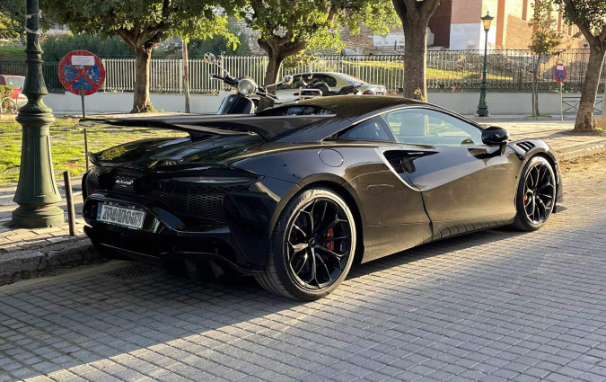 McLaren Artura