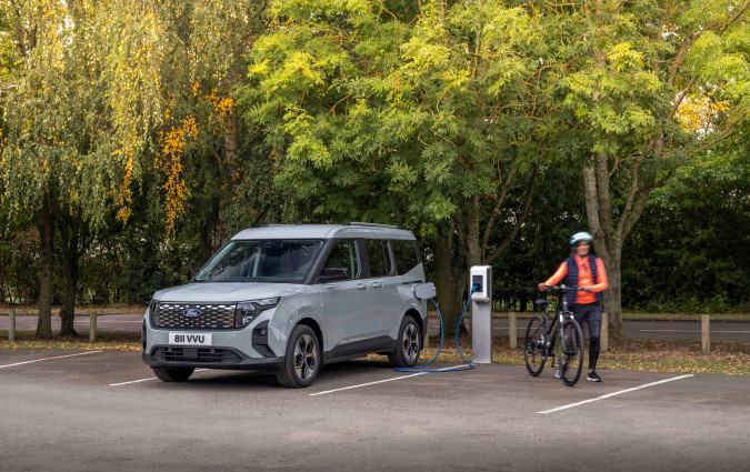 Ford E‑Tourneo Courier