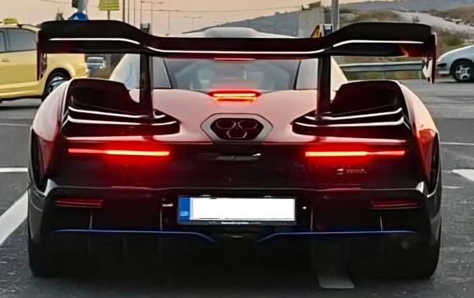McLaren Senna