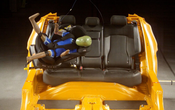 Παιδικά καθίσματα