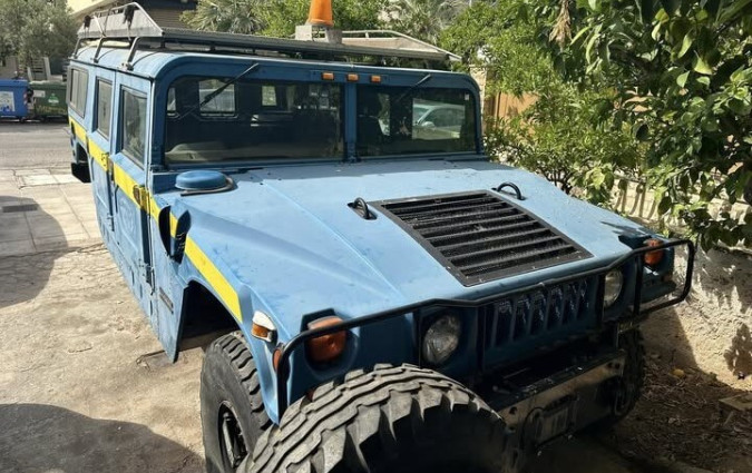 Hummer H1