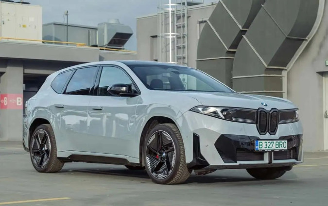 BMW iX3