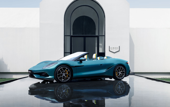 DENZA Z Spider