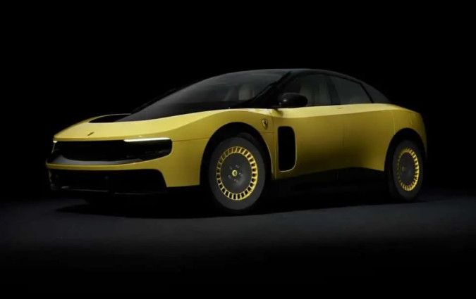 Ferrari Luce