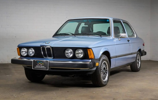 BMW E21