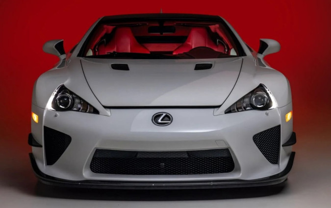 Lexus LFA
