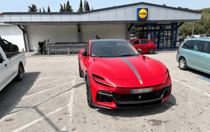 Ferrari Purosangue