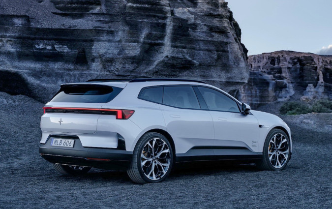 Polestar 4