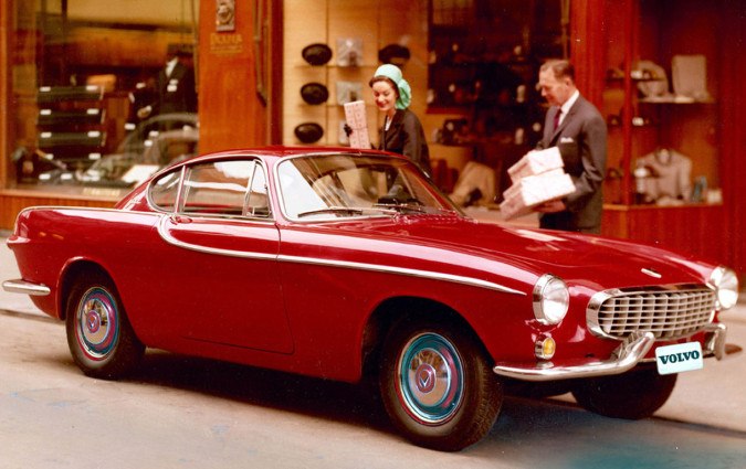 Το P1800 δεν έφερε μόνο στιλιστική ρήξη με το παρελθόν. Ήταν εξίσου νεωτερικό και στο μηχανολογικό τομέα.