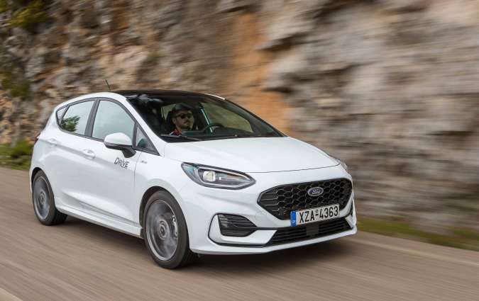 Test drive: Ford Fiesta 1.0 EcoBoost Hybrid 125 PS Powershift - Photo credits: DRIVE Magazine/Thanassis Koutsogiannis Test drive: Ford Fiesta 1.0 EcoBoost Hybrid 125 PS Powershift - Photo credits: DRIVE Magazine/Thanassis Koutsogiannis