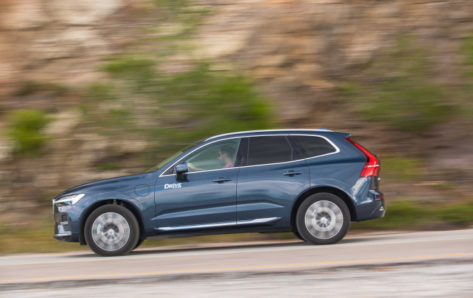 Test drive: Volvo XC60 T8 Recharge, Photos © DRIVE Media Group/Thanassis Koutsogiannis Test drive: Volvo XC60 T8 Recharge, Photos © DRIVE Media Group/Thanassis Koutsogiannis