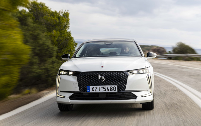DS 4