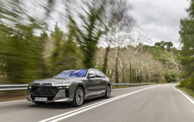 BMW i7 xDrive60 BMW i7 xDrive60
