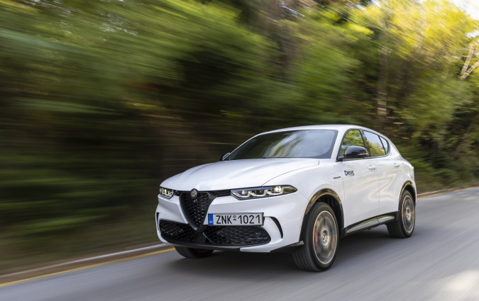 H Alfa Romeo Tonale Q4 επέδωσε διαπιστευτήρια που θα της επιτρέψουν να εδραιωθεί στο τοπίο των κόμπακτ premium και semi-premium SUV. Test drive: Alfa Romeo Tonale Q4, Photo © DRIVE Media Group/Thanassis Koutsogiannis