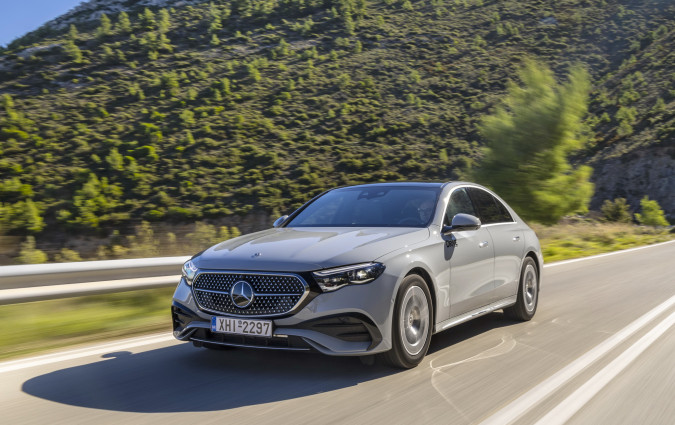 Test drive: Mercedes-Benz E 220d, Photo © DRIVE Media Group/Thanassis Koutsogiannis