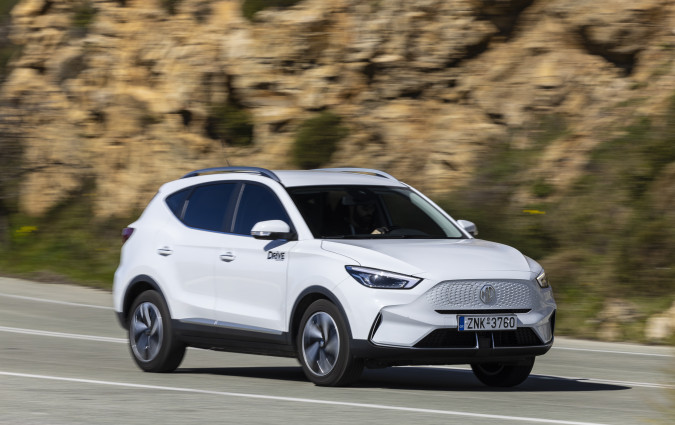 test_drive_mg_zs_ev_72kwh